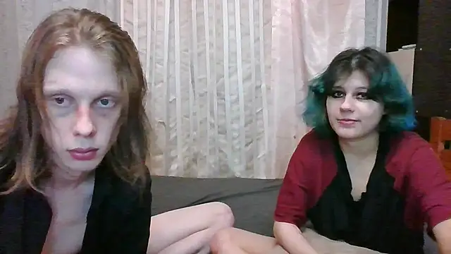 Snapshot of Crystal_Love_Porn chatting on 01/24/25, 10:19 Crystal Love Porn online show from 01/24/25, 10:19