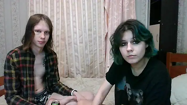 Snapshot of Crystal_Love_Porn chatting on 01/31/25, 12:06 Crystal Love Porn online show from 01/31/25, 12:06