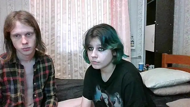 Snapshot of Crystal_Love_Porn chatting on 02/02/25, 09:19 Crystal Love Porn online show from 02/02/25, 09:19