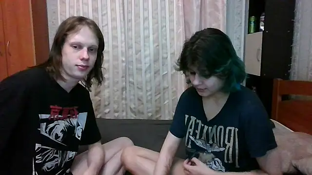 Snapshot of Crystal_Love_Porn chatting on 02/05/25, 08:46 Crystal Love Porn online show from 02/05/25, 08:46