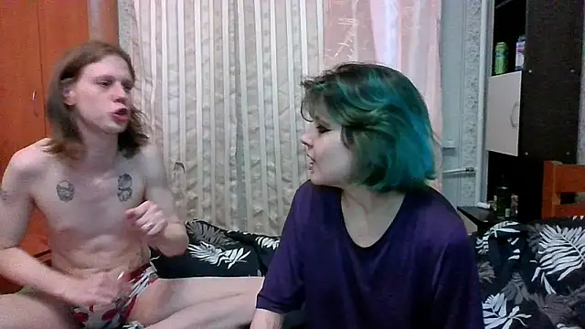 Snapshot of Crystal_Love_Porn chatting on 02/08/25, 10:07 Crystal Love Porn online show from 02/08/25, 10:07