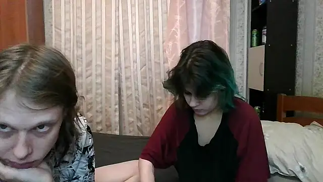 Snapshot of Crystal_Love_Porn chatting on 02/14/25, 02:02 Crystal Love Porn online show from 02/14/25, 02:02