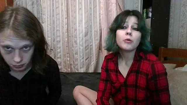 Snapshot of Crystal_Love_Porn chatting on 02/17/25, 10:25 Crystal Love Porn online show from 02/17/25, 10:25