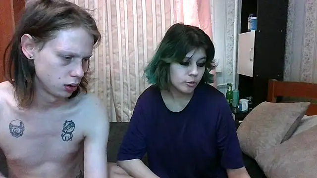 Snapshot of Crystal_Love_Porn chatting on 02/21/25, 08:51 Crystal Love Porn online show from 02/21/25, 08:51