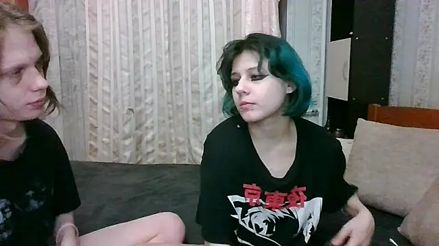 Snapshot of Crystal_Love_Porn chatting on 02/28/25, 12:10 Crystal Love Porn online show from 02/28/25, 12:10