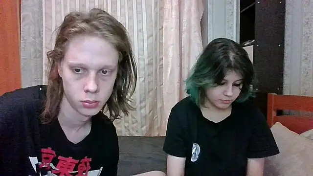 Snapshot of Crystal_Love_Porn chatting on 03/09/25, 02:54 Crystal Love Porn online show from 03/09/25, 02:54