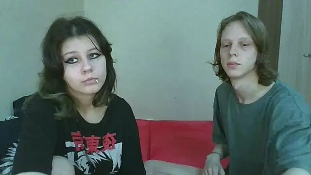 Snapshot of Crystal_Love_Porn chatting on 10/04/25, 12:47 Crystal Love Porn online show from 10/04/25, 12:47