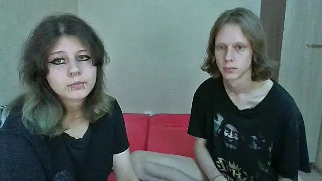 Snapshot of Crystal_Love_Porn chatting on 10/17/25, 10:34 Crystal Love Porn online show from 10/17/25, 10:34