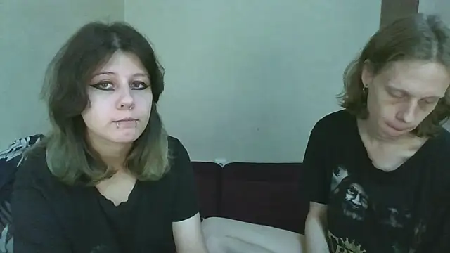 Snapshot of Crystal_Love_Porn chatting on 10/18/25, 10:10 Crystal Love Porn online show from 10/18/25, 10:10