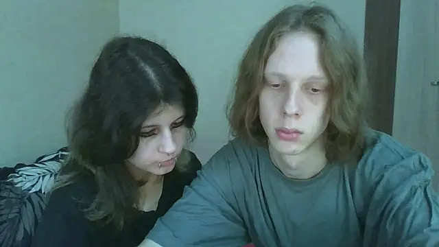 Snapshot of Crystal_Love_Porn chatting on 10/30/25, 02:35 Crystal Love Porn online show from 10/30/25, 02:35