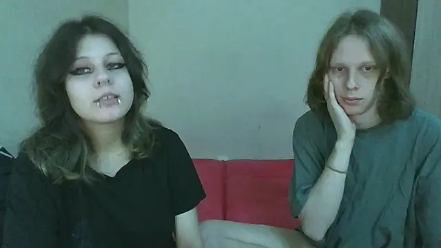 Snapshot of Crystal_Love_Porn chatting on 11/23/25, 01:16 Crystal Love Porn online show from 11/23/25, 01:16