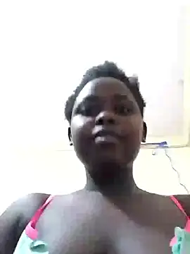 Sweetcecie01 online show from 09/17/25, 08:21