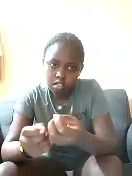 Sweetcecie01 online show from 11/12/25, 09:25