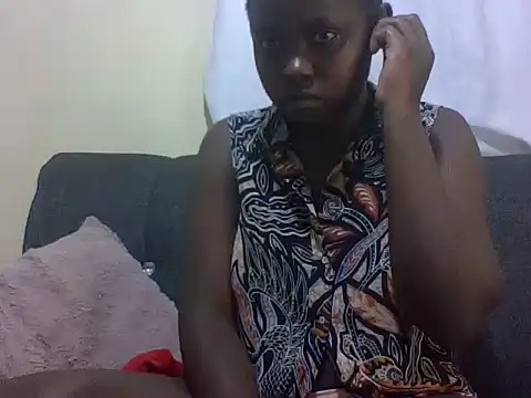 Snapshot of Sweetcecie01 chatting on 04/24/26, 08:00 Sweetcecie01 online show from 04/24/26, 08:00