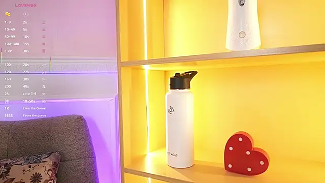 Anybuny online show from 10/25/25, 02:24