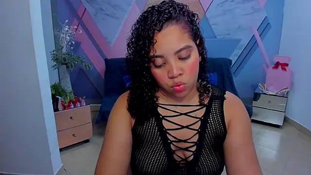 Snapshot of AngelaCoffee chatting on 01/22/25, 02:26 AngelaCoffee online show from 01/22/25, 02:26