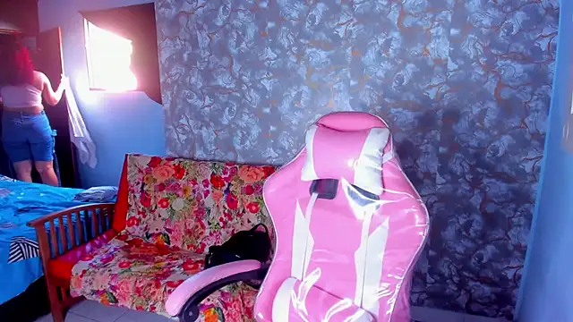 AngelaCoffee online show from 12/22/25, 09:34