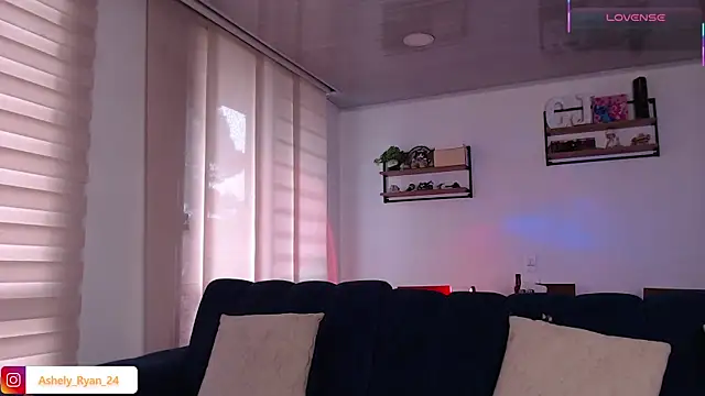 ashely ryan24 online show from 07/02/26, 10:05