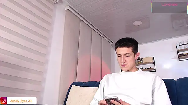 ashely ryan24 online show from 07/26/26, 01:58