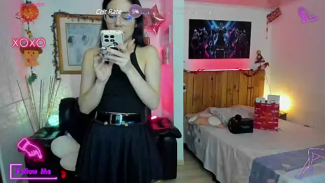 LauGrayJ online show from 01/13/25, 03:45