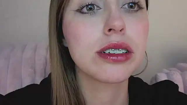 SofiaGc online show from 01/14/26, 03:45