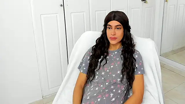  cat 18 online show from 03/22/25, 02:03