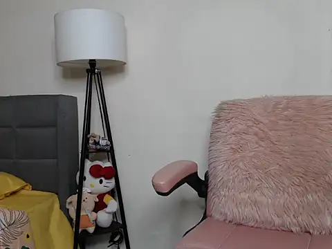 sneha294 online show from 09/28/25, 12:05