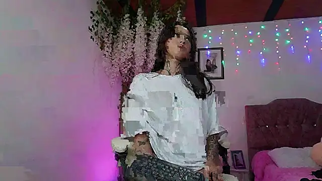 thin princess online show from 01/17/26, 03:22