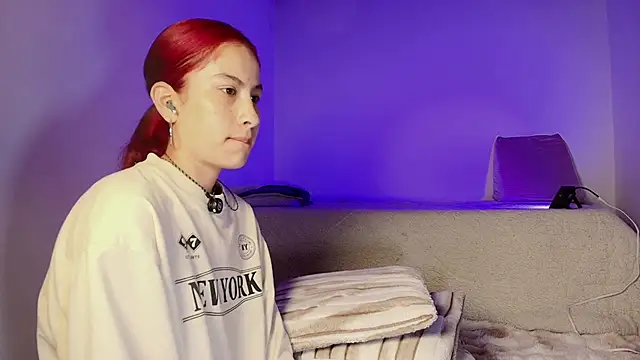 Madeline Dreams online show from 04/10/26, 10:20