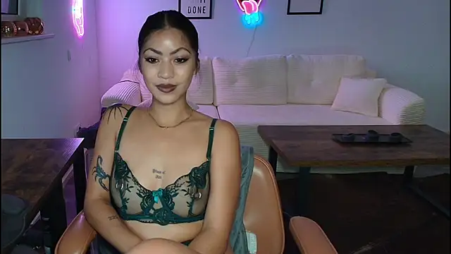Snapshot of xKimRose chatting on 07/22/26, 03:48 xKimRose online show from 07/22/26, 03:48