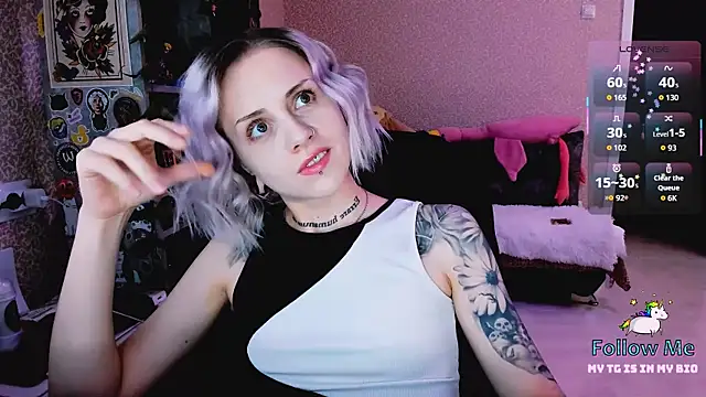 NaniMoore online show from 01/13/26, 08:25