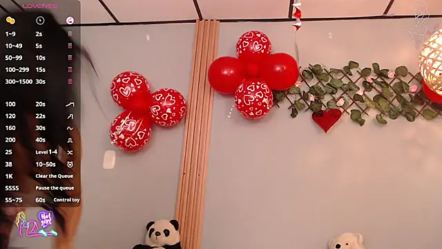 Thayssa ross online show from 02/12/26, 03:40