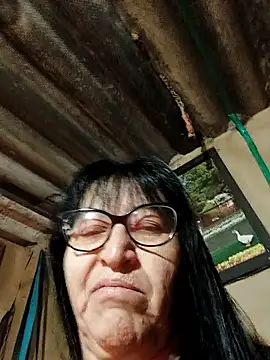 clarita 01 online show from 10/07/25, 10:56