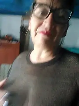 clarita 01 online show from 03/26/26, 12:22