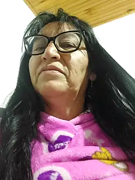 clarita 01 online show from 05/12/26, 12:41