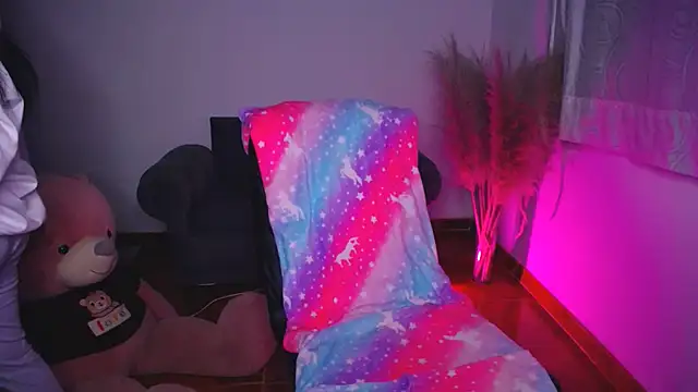 Alin Aly online show from 11/04/25, 11:15