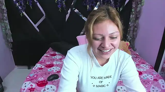 Emmily Walker online show from 01/06/26, 02:10