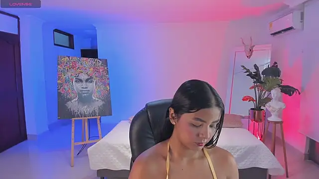 JANYLOVE   online show from 11/04/25, 10:47