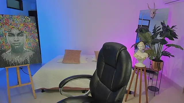 JANYLOVE   online show from 02/04/26, 10:54