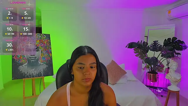JANYLOVE   online show from 04/07/26, 10:48
