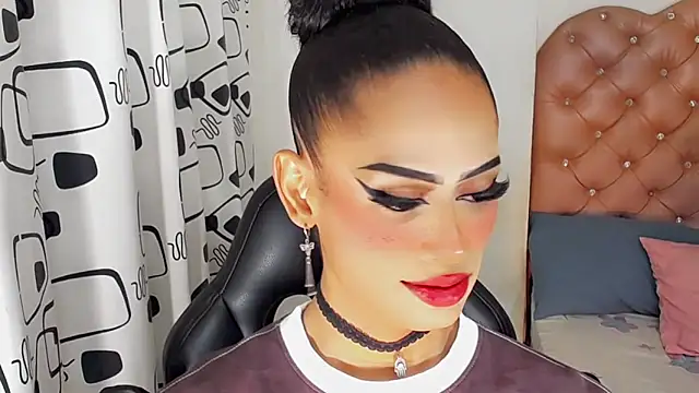 Aslhy Goddessx online show from 10/04/25, 01:58