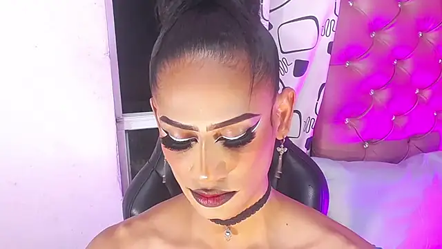 Aslhy Goddessx online show from 10/19/25, 03:29