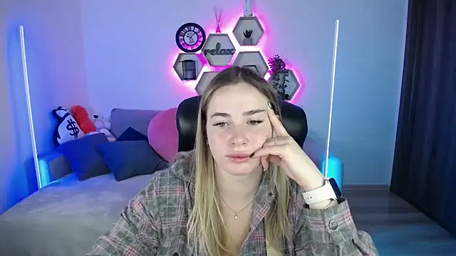 SabrinViolet online show from 09/12/25, 08:03