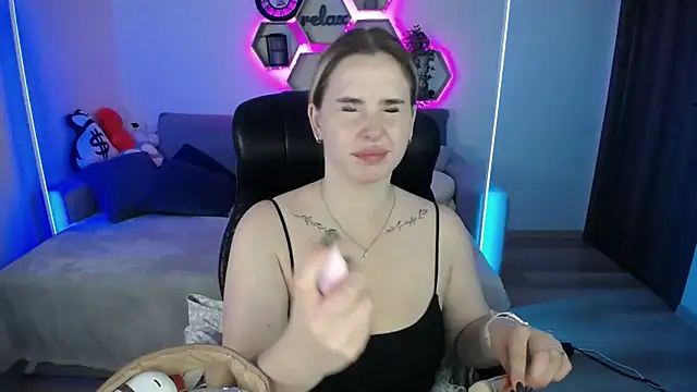 SabrinViolet online show from 09/14/25, 08:02