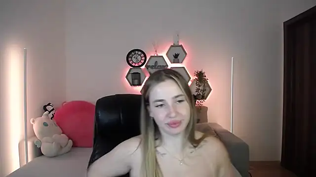 SabrinViolet online show from 07/10/26, 08:07