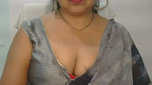 Snapshot of Cute_Ruhi99 chatting on 05/24/26, 08:52 Cute Ruhi99 online show from 05/24/26, 08:52