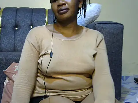 Sexy Kezzy online show from 10/03/25, 07:44