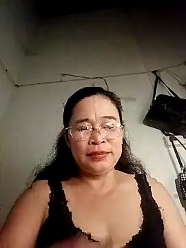 Sexy-asslove90 online show from 10/13/25, 02:28