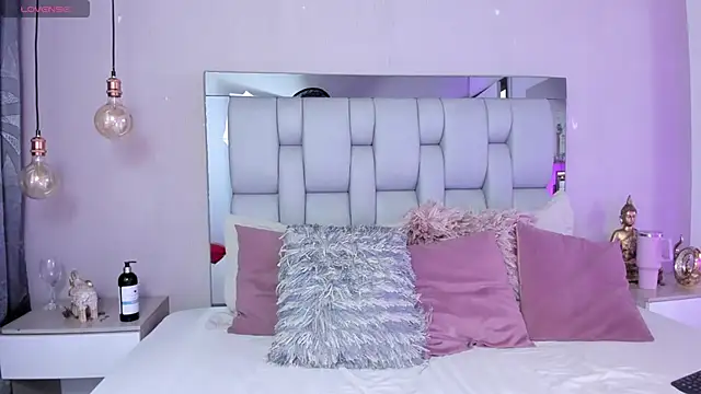 SusanBenett online show from 10/12/25, 09:58