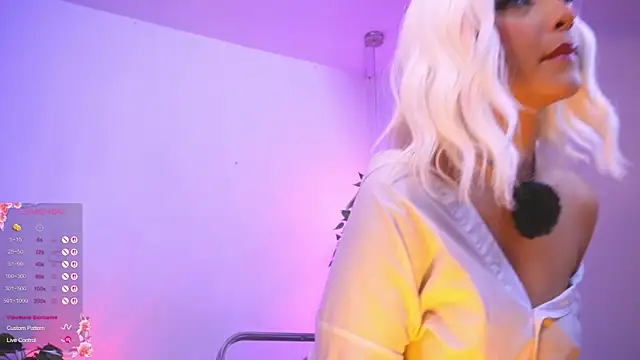 catalina  lovers online show from 12/18/25, 05:08